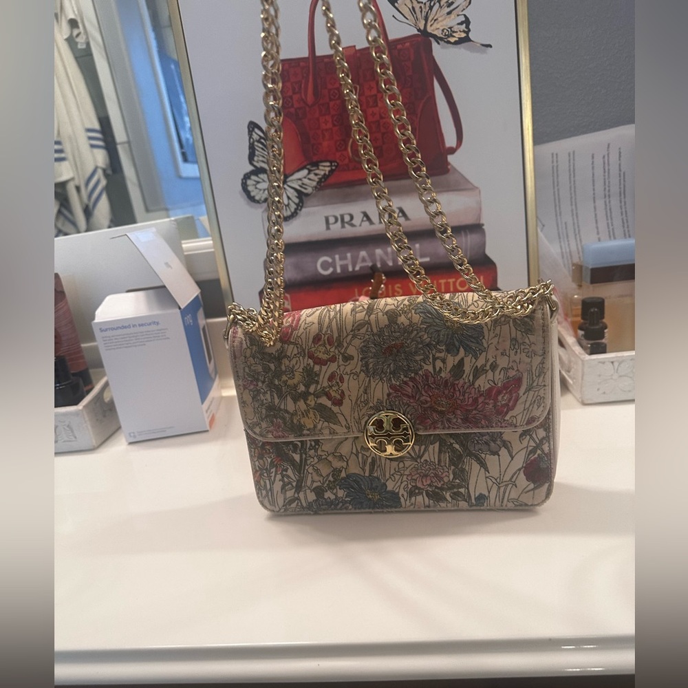 Tory Burch Floral Print Shoulder Bag with Gold Chain